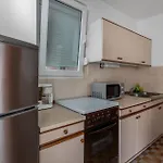 1 Bedroom Stunning In Appartamento Selce