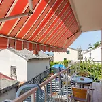 1 Bedroom Stunning In * سيلتسي