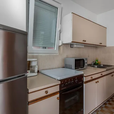 1 Bedroom In Apartmán Selce